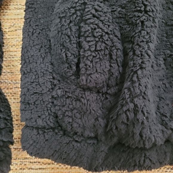 Sage Fleece Pull Over Jacket - Picture 5 of 7